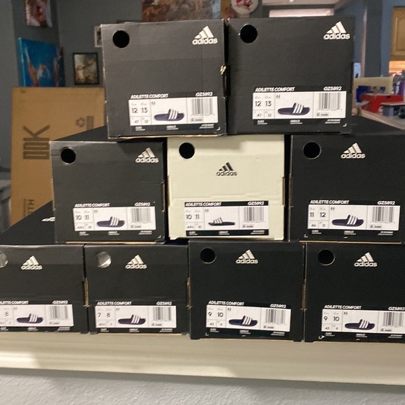 Adidas Slides! - Picture 6 of 6